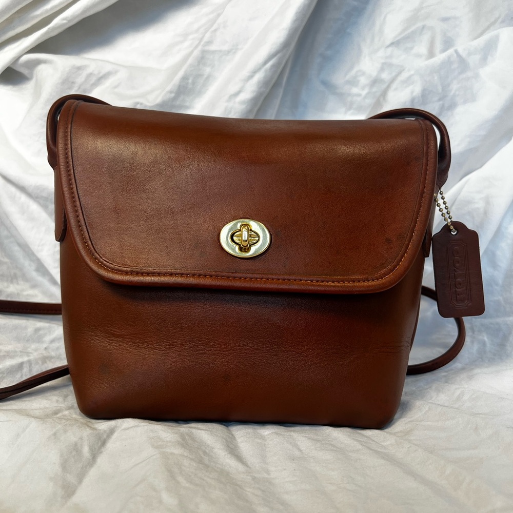 VINTAGE Coach Quincy Crossbody Bag - British Tan - Made in USA - 9919